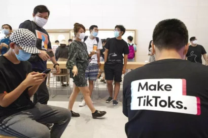 EU議会は、スタッフが職場の電話でTikTokを使用することを禁止する