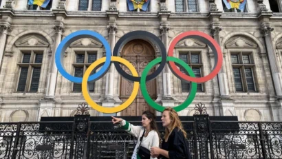 観光大臣は、フランスはオリンピック前にホテルのチェックを増やすと言います