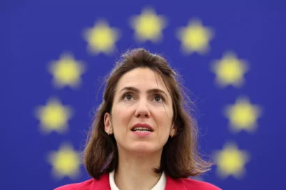 2024年3月12日の欧州議会での討論会で、欧州選挙でルネッサンス党のトップ候補であるヴァレリー・ハイヤー。© フレデリック・フロリン / AFP