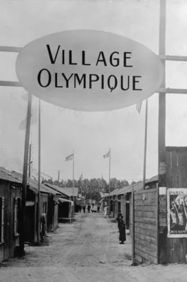 パリ郊外のコロンブにある1924年のオリンピック村。それはその種の最初のものでした。© AP