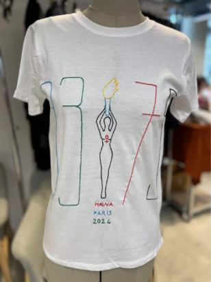 ハワ・サンガレがパリ2024のために作ったTシャツ。© ハワ・パリ