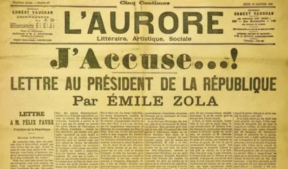 1898年1月13日、l'Aurore新聞の一面に、作家エミール・ゾラがフランス大統領に宛てた手紙。© ウィキメディア・コモンズ
